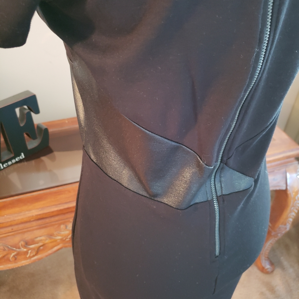 *NEW* French Connection dress - Picture 3 of 6